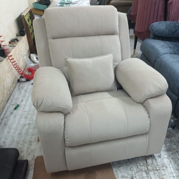 Single seat home theatre recliner (Quill Grey)